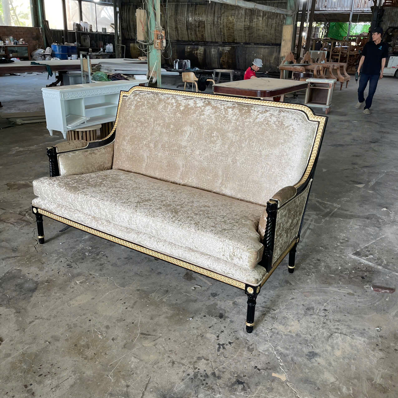 SOFA BĂNG CỔ ĐIỂN KATI LOUIS 16